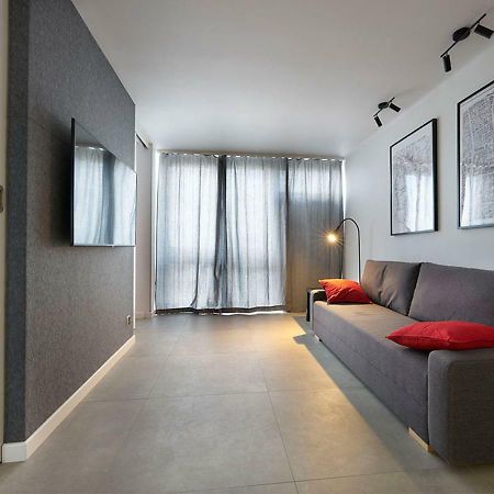 Aroma Apartments Rondo Onz Warschau Buitenkant foto