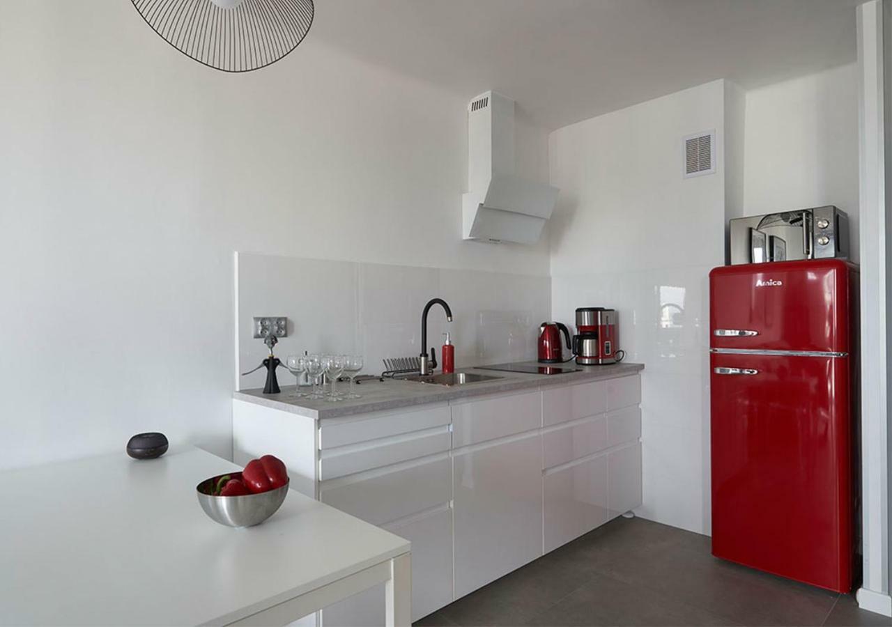 Aroma Apartments Rondo Onz Warschau Buitenkant foto