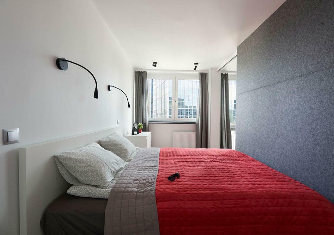 Aroma Apartments Rondo Onz Warschau Buitenkant foto